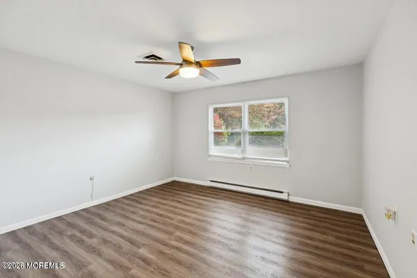 $206,000 | 530 Portsmouth Drive, Unit D, Lakewood, NJ 08701
