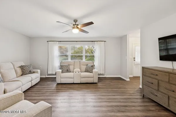 $206,000 | 530 Portsmouth Drive, Unit D, Lakewood, NJ 08701