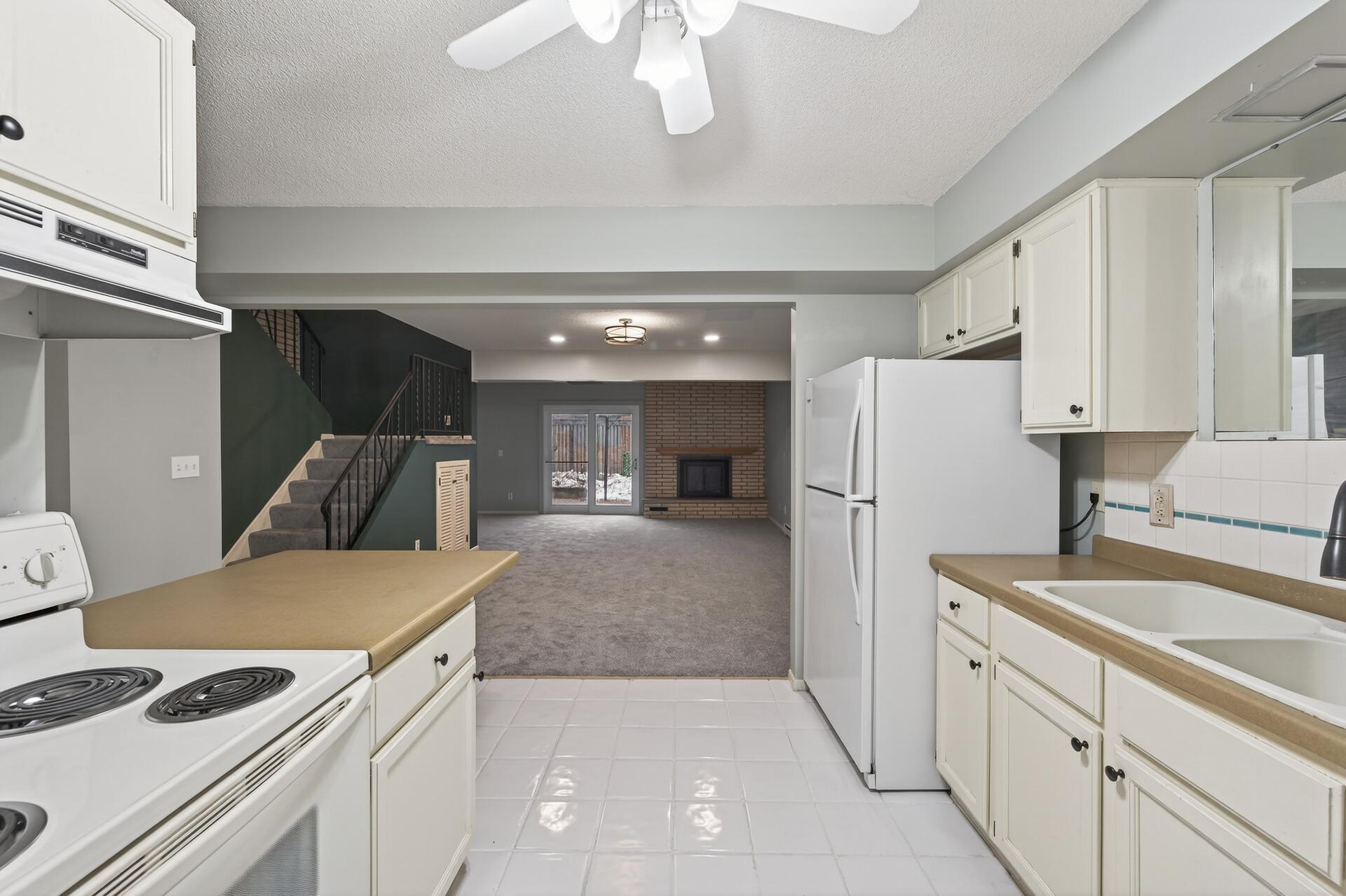 3527 37th Avenue Northeast St. Anthony, MN 55421 - Photo 16 of 32