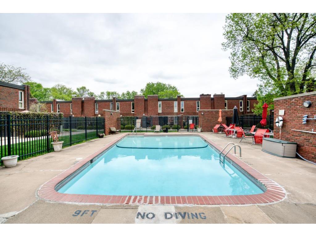 3527 37th Avenue Northeast St. Anthony, MN 55421 - Photo 28 of 32