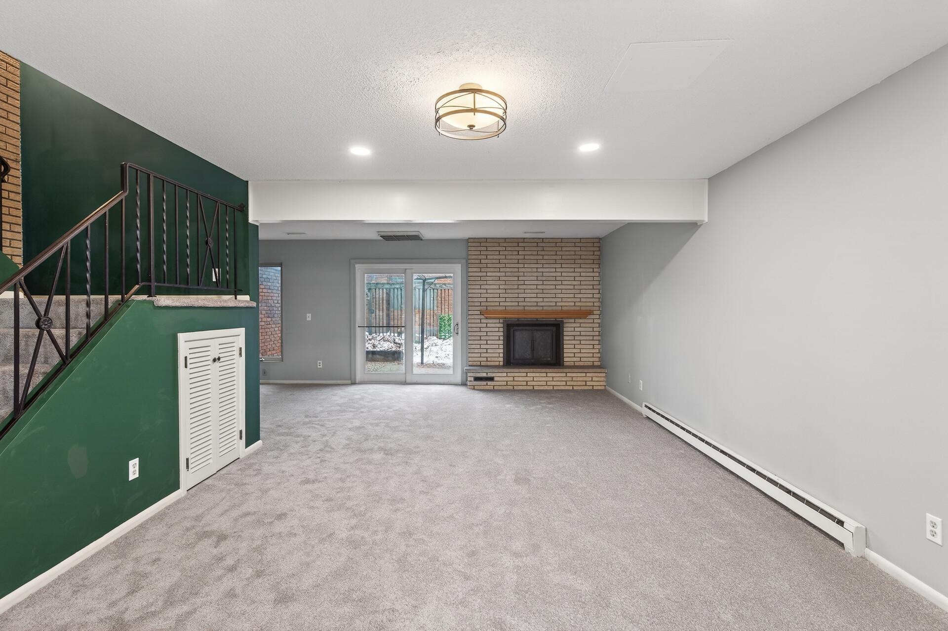 3527 37th Avenue Northeast St. Anthony, MN 55421 - Photo 6 of 32