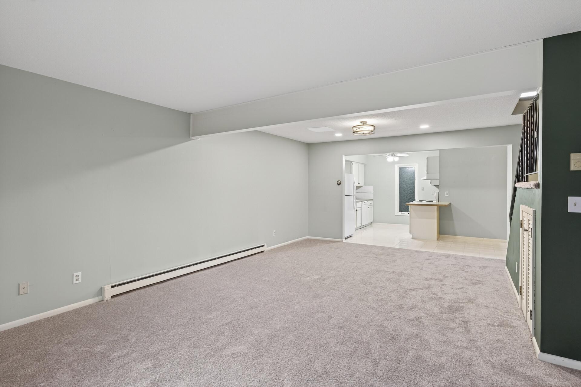 3527 37th Avenue Northeast St. Anthony, MN 55421 - Photo 9 of 32