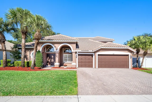 $925,000 | 7032 Brunswick Circle, Boynton Beach, FL 33472