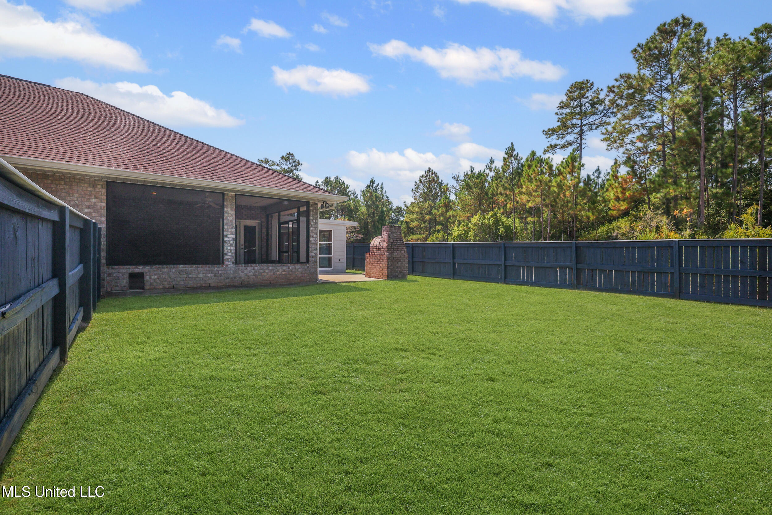 15301 Parker Road Biloxi, MS 39532 - Photo 57 of 67 BACK YARD