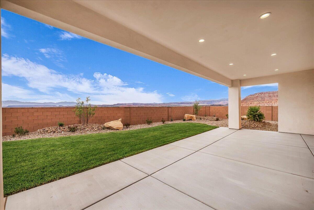 2072 South Pony Way Washington, UT 84780 - Photo 41 of 61 Basement Covered Patio