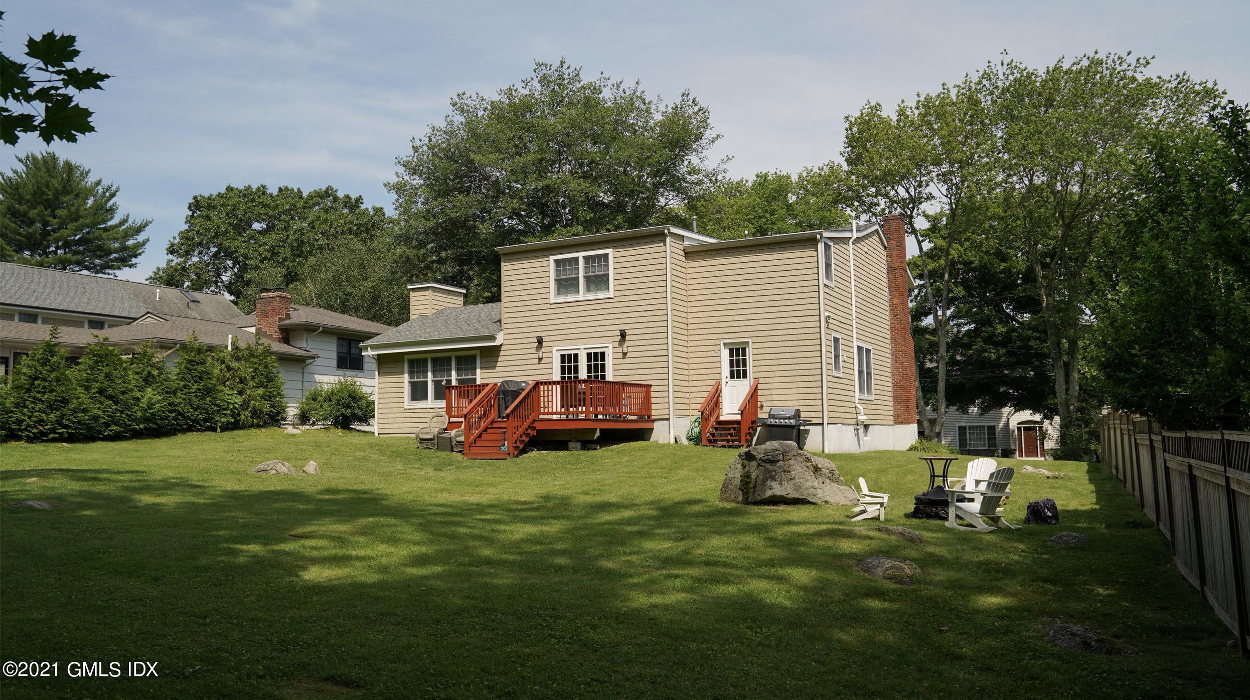 20 Sunshine Avenue Riverside, CT 06878 - Photo 39 of 39 a view of a house with backyard
