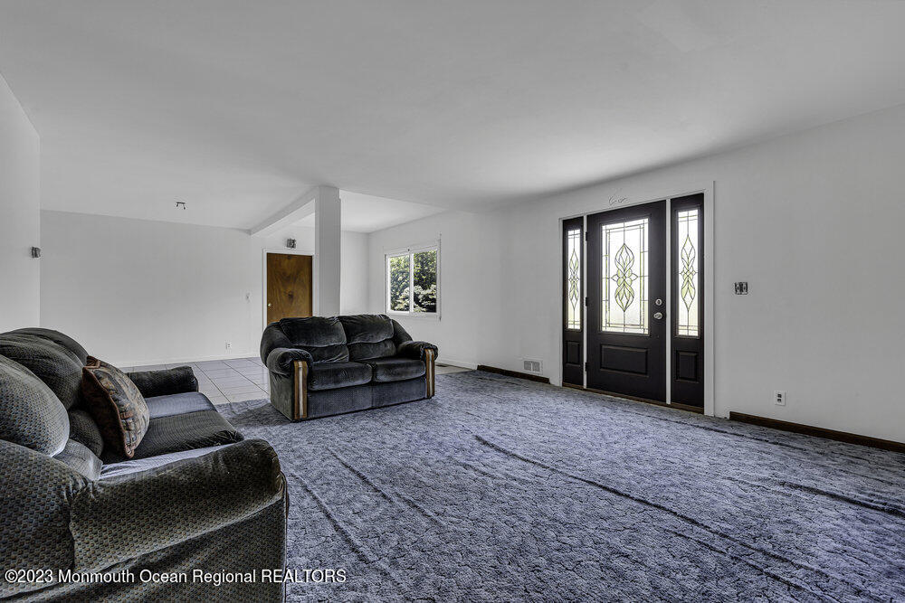 77 Farrington Road Old Bridge, NJ 07747 - Photo 9 of 33 77 4