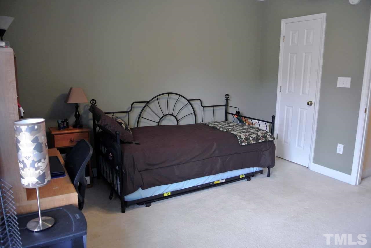 5424 Goldenglow Way Raleigh, NC 27606 - Photo 18 of 25