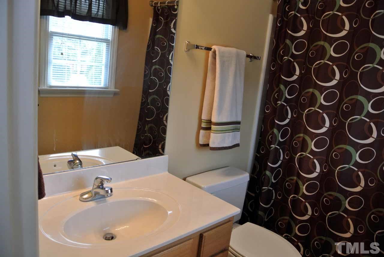 5424 Goldenglow Way Raleigh, NC 27606 - Photo 19 of 25