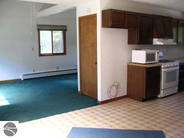 20514 Fewins Road Interlochen, MI 49643 - Photo 8 of 25 1719837-7.JPG