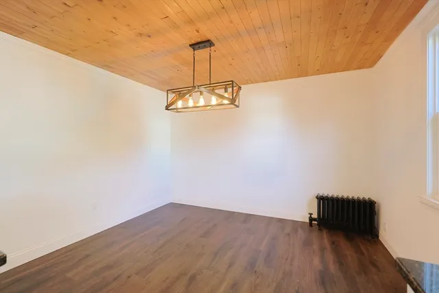 $549,900 | 21 Irving Street, Bellingham, MA 02019