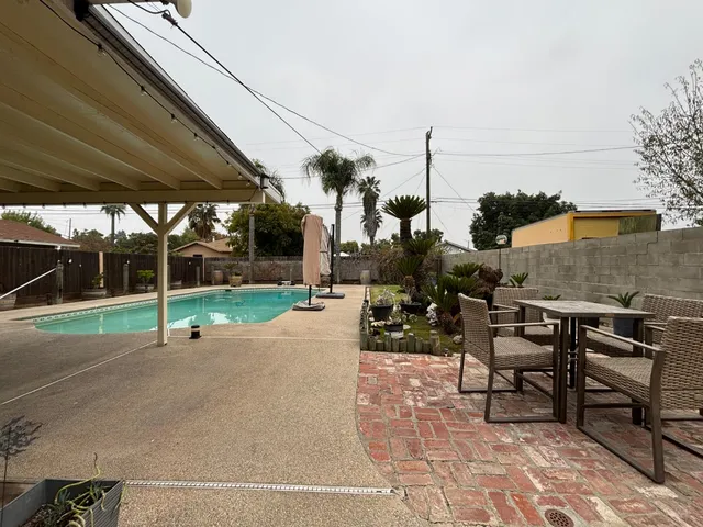 $345,000 | 3256 East Lowe Avenue, Fresno, CA 93702