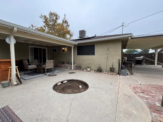$345,000 | 3256 East Lowe Avenue, Fresno, CA 93702