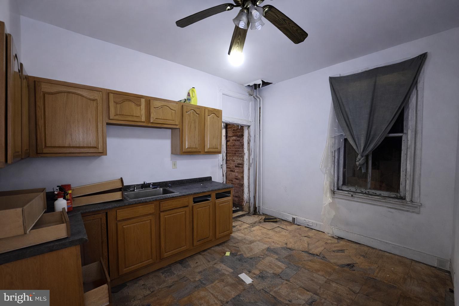 1934 North Washington Street Baltimore, MD 21213 - Photo 14 of 32