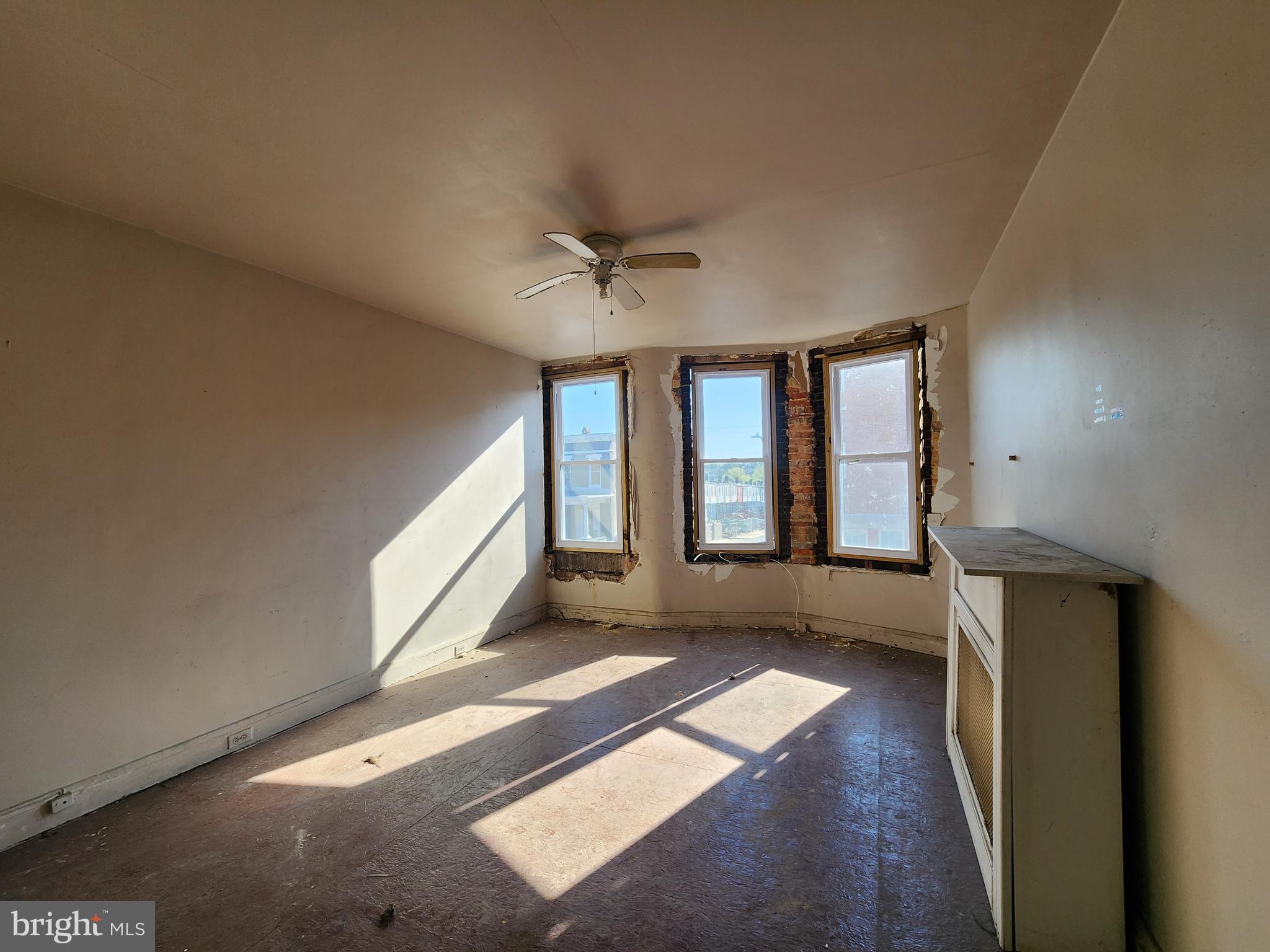 1934 North Washington Street Baltimore, MD 21213 - Photo 18 of 32
