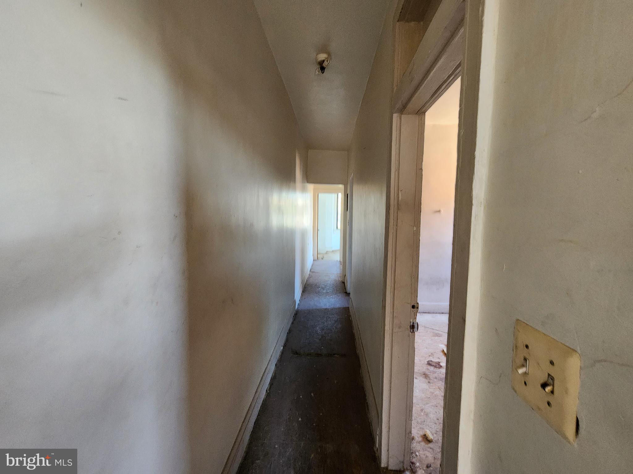 1934 North Washington Street Baltimore, MD 21213 - Photo 25 of 32