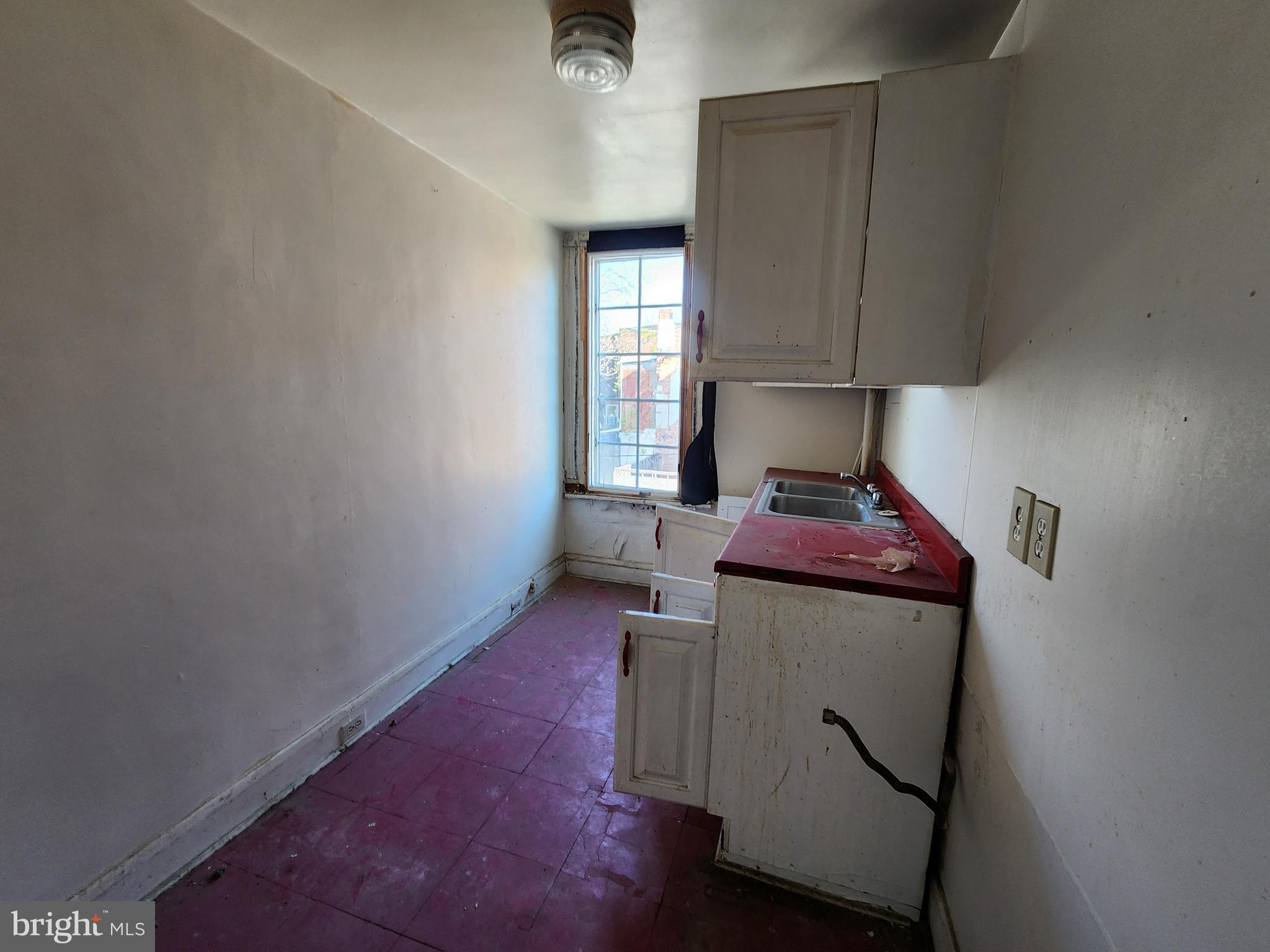 1934 North Washington Street Baltimore, MD 21213 - Photo 28 of 32