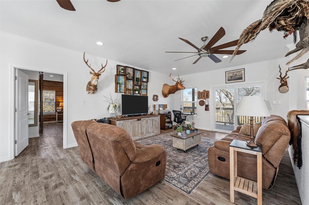 1307 Range Road China Spring, TX 76633 - Photo 22 of 40 a living room with furniture