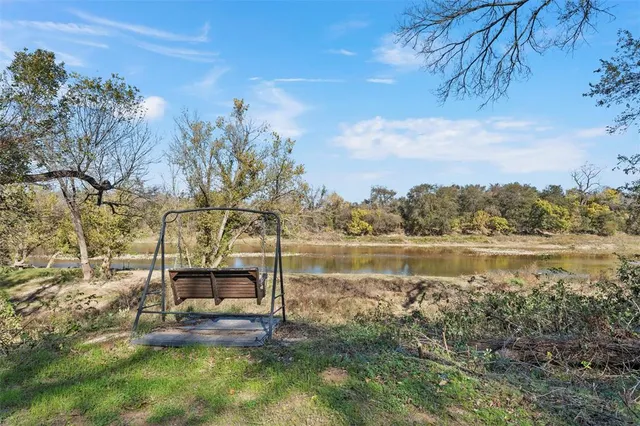 $570,000 | 1307 Range Road, China Spring, TX 76633