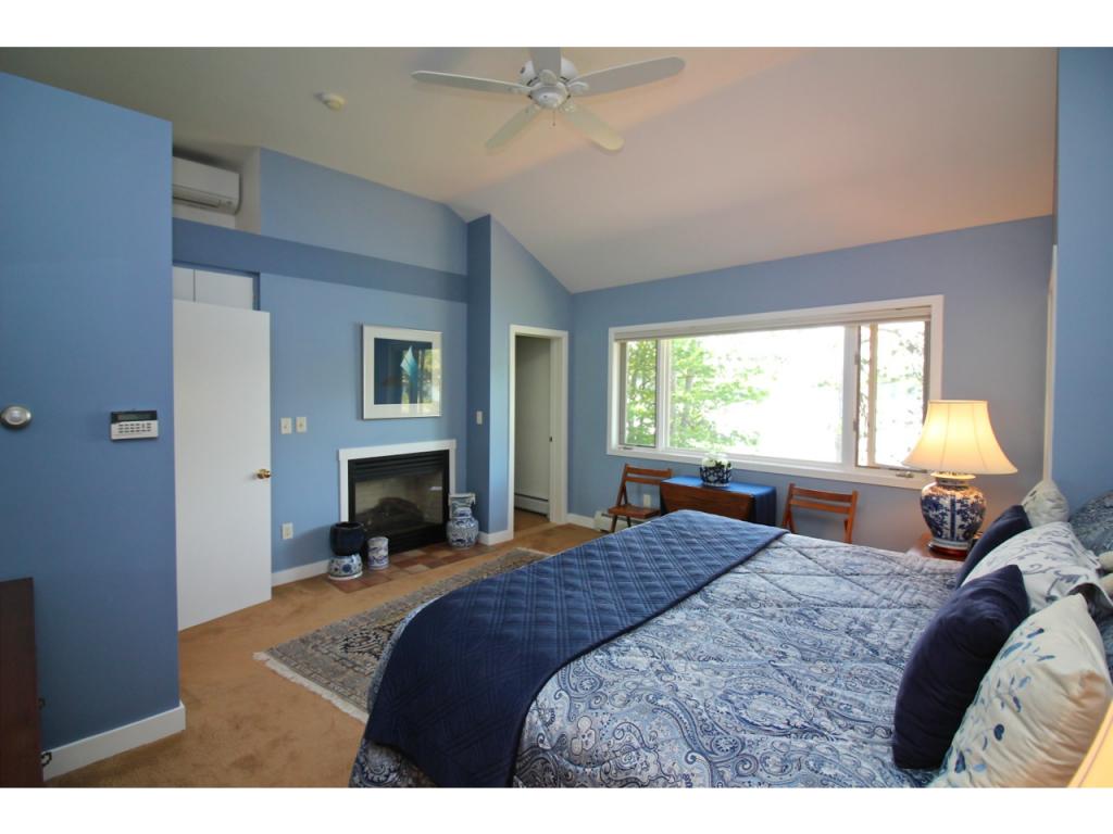 251 North Shore Road New Durham, NH 03855 - Photo 14 of 31