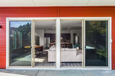 $550,000 | 3132 South Annett Avenue, Boise, ID 83705