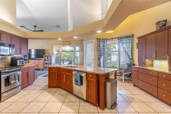 $539,900 | 987 Kerwood Circle, Oviedo, FL 32765