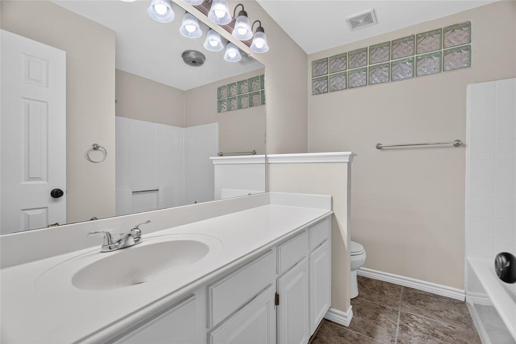 2134 Ridgecliff Drive Keller, TX 76248 - Photo 16 of 25 Gallery Image 16