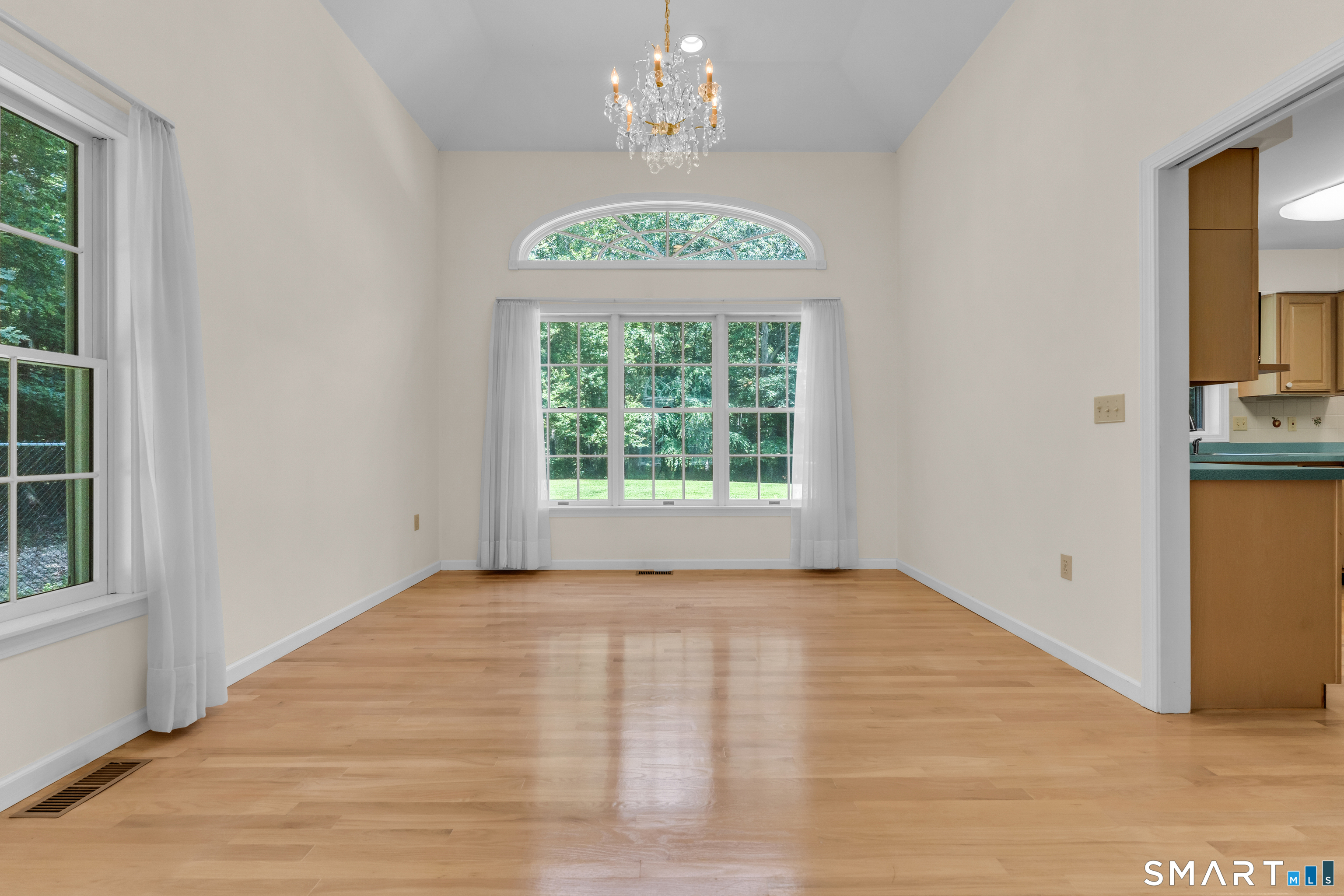 46 Spring Rock Road East Lyme, CT 06333 - Photo 6 of 40