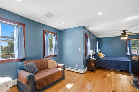 $899,990 | 2185 Sycamore Avenue, Ronkonkoma, NY 11779