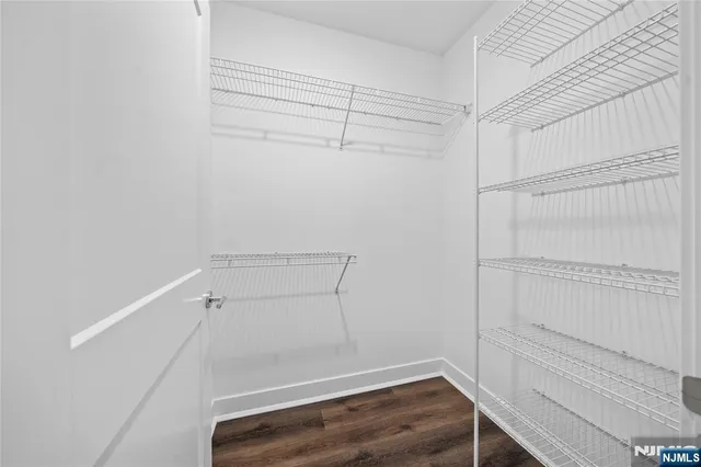 $3,550 | 313 Woodland Place, Unit 306, Leonia, NJ 07605