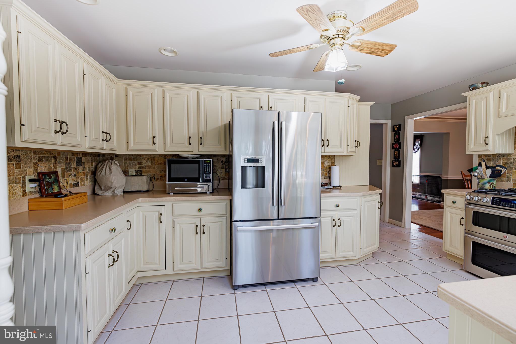 22 Royal Drive Lititz, PA 17543 - Photo 12 of 63