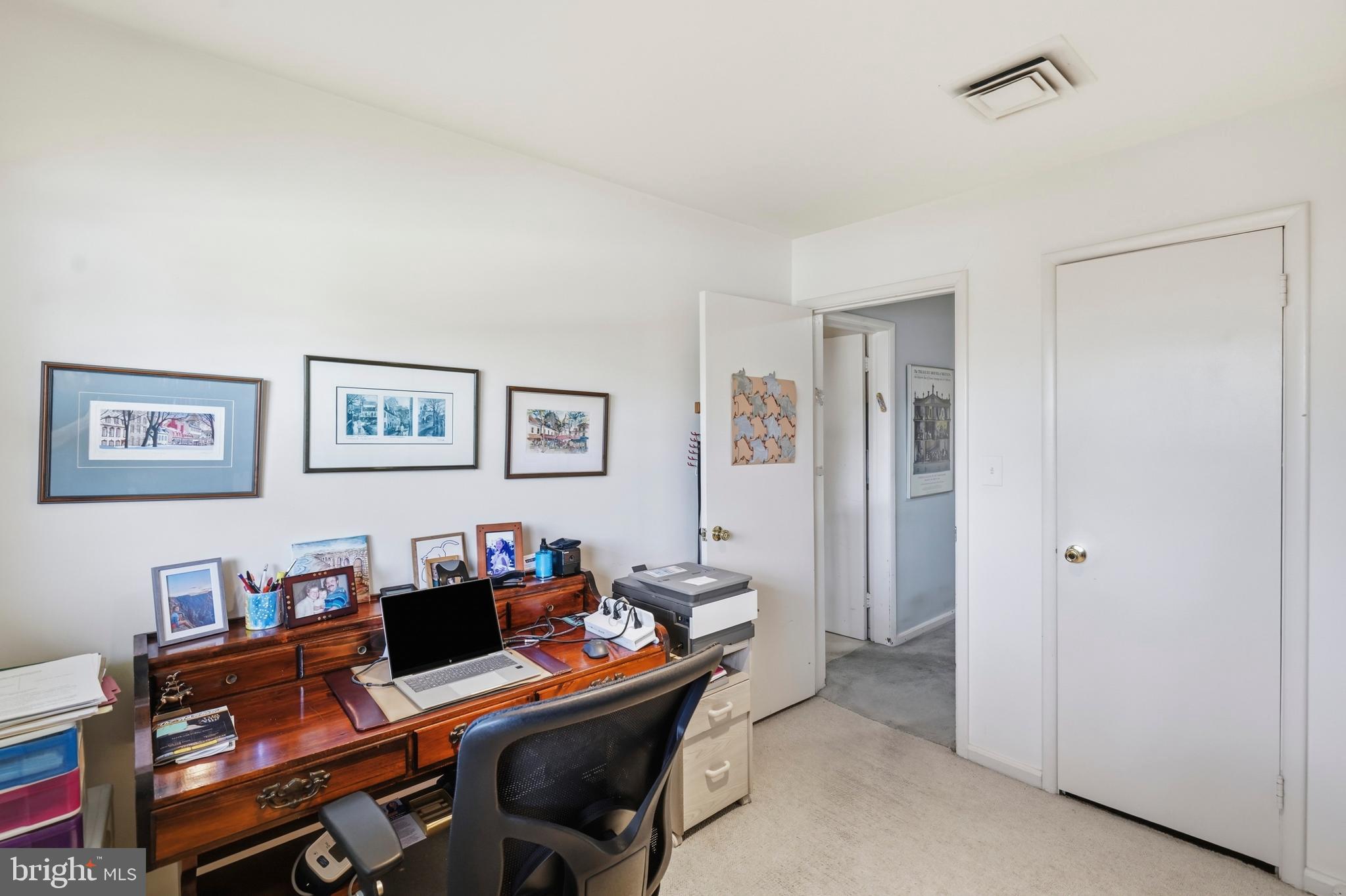 2303 Farringdon Road Baltimore, MD 21209 - Photo 26 of 36 Room for a Office