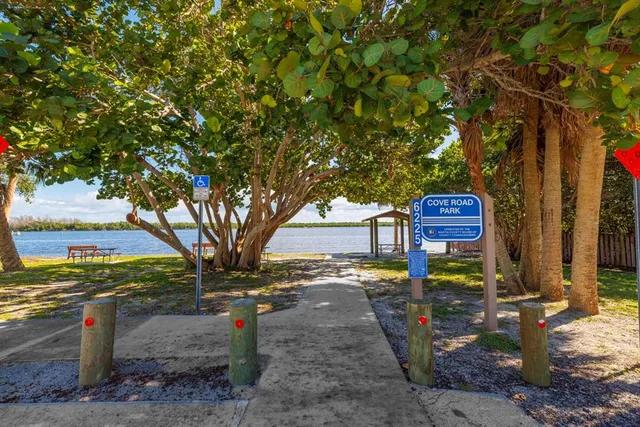 $289,500 | 6197 Southeast Riverboat Drive, Stuart, FL 34997