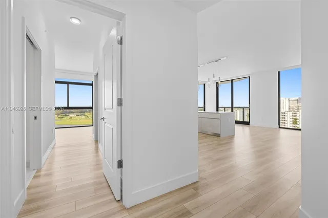 a picture of city view