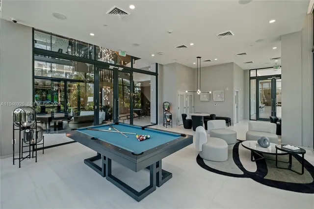 $4,006 | 101 Diplomat Parkway, Unit 701, Hallandale Beach, FL 33009