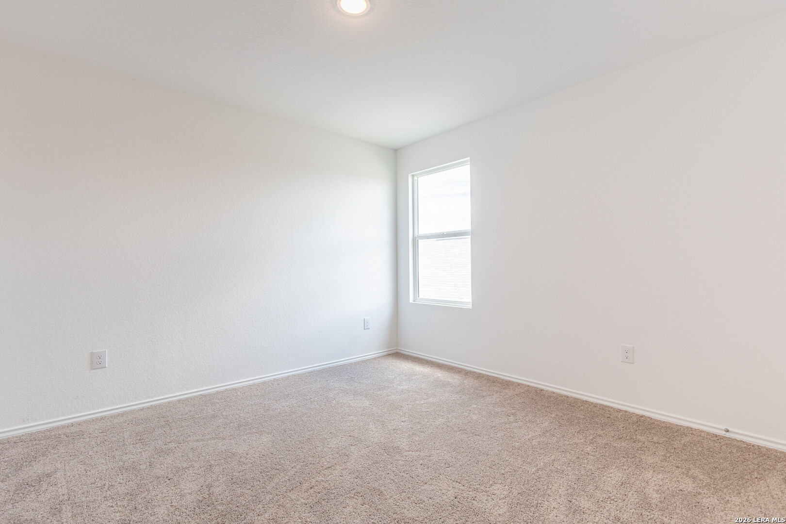 6941 Dorato Ridge Elmendorf, TX 78112 - Photo 24 of 35