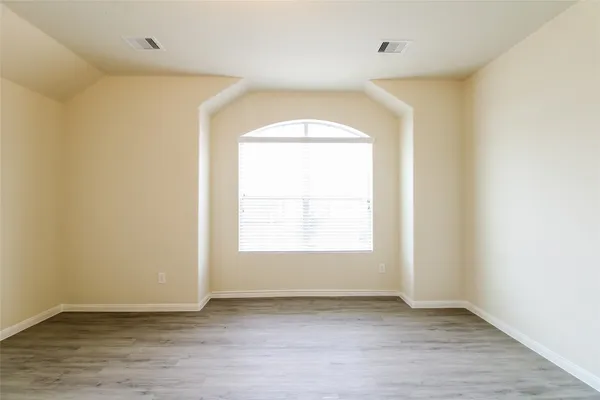 $2,325 | 9 Lavida Court, Manvel, TX 77578