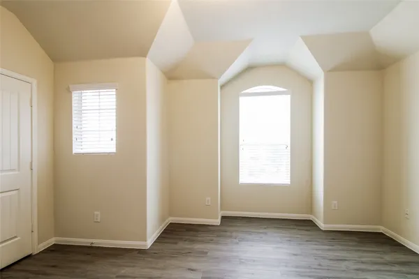 $2,325 | 9 Lavida Court, Manvel, TX 77578