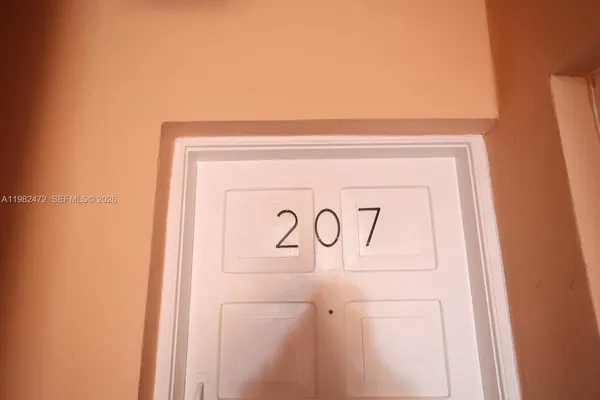 $2,150 | 3501 West 11th Avenue, Unit 207, Hialeah, FL 33012