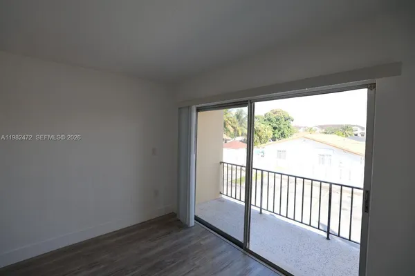 $2,150 | 3501 West 11th Avenue, Unit 207, Hialeah, FL 33012