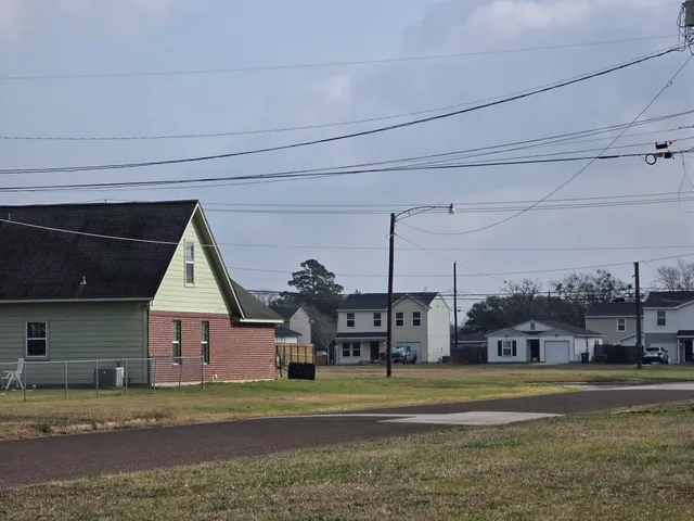 $35,000 | 3 9th Street, Hempstead, TX 77445