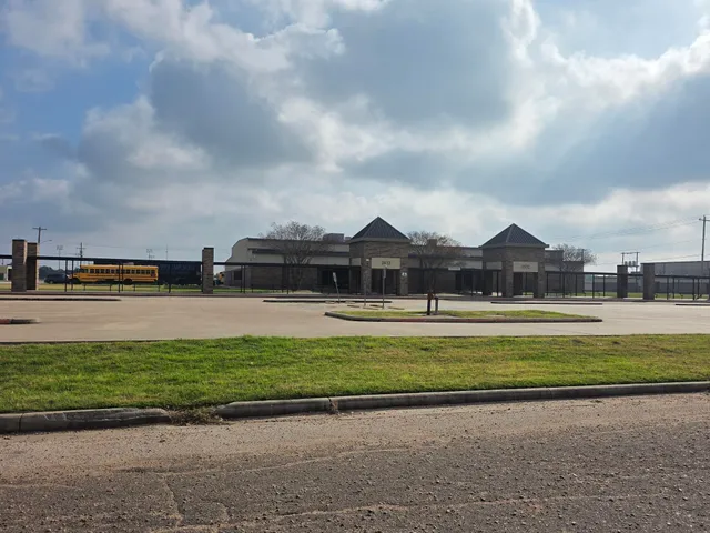 $35,000 | 3 9th Street, Hempstead, TX 77445