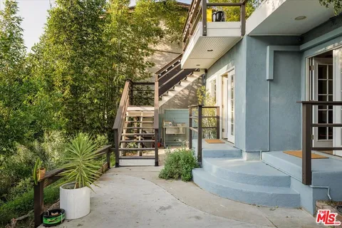 $999,000 | 1325 Romulus Drive, Glendale, CA 91205