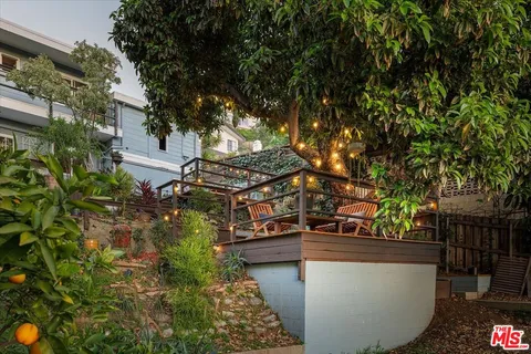 $999,000 | 1325 Romulus Drive, Glendale, CA 91205