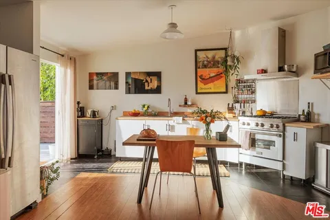 $999,000 | 1325 Romulus Drive, Glendale, CA 91205