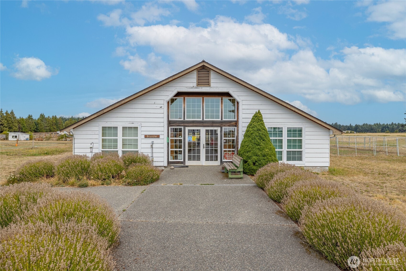 180 Parker Road Coupeville, WA 98239 - Photo 1 of 12 a view of a house with a yard