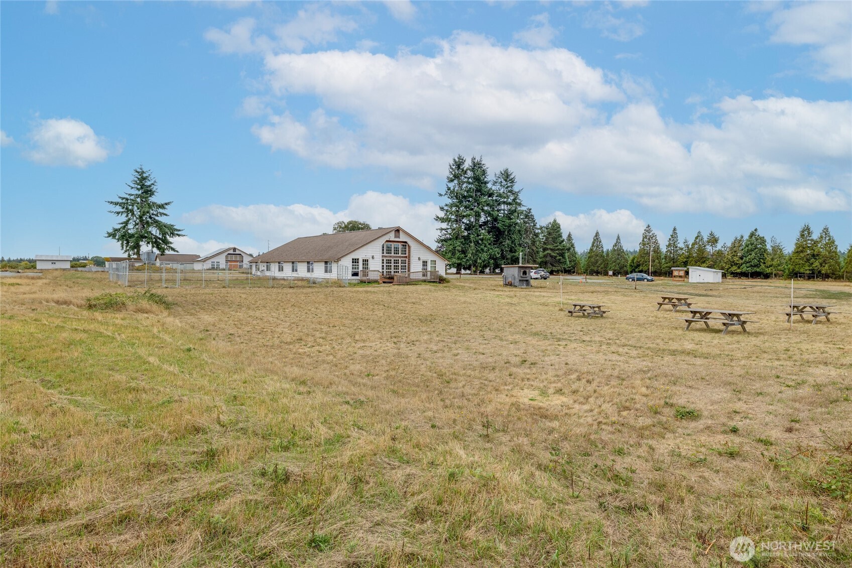 180 Parker Road Coupeville, WA 98239 - Photo 2 of 12 a view of an ocean beach