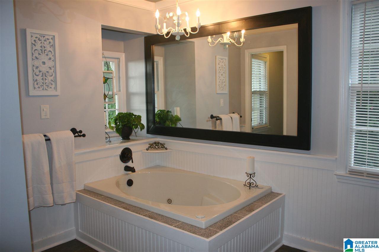 26 Shades Crest Road Birmingham, AL 35226 - Photo 21 of 32