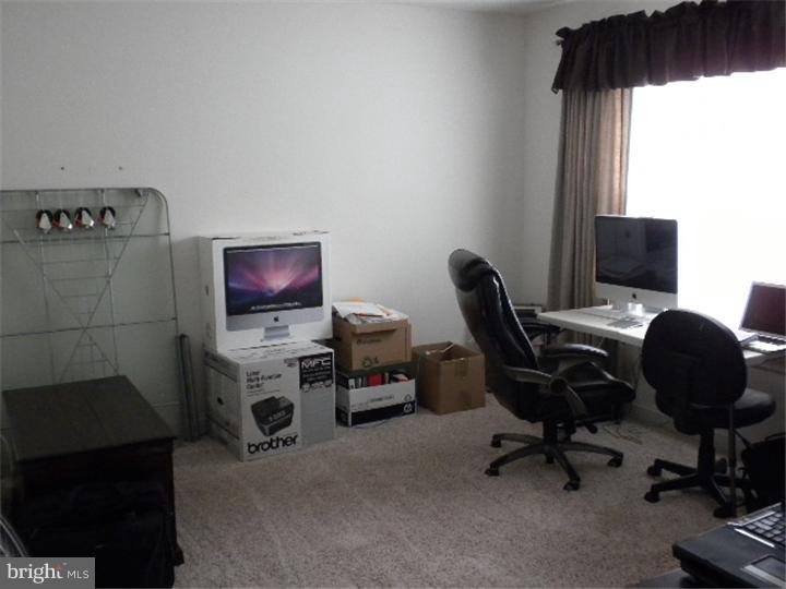 33 Banbury Road Lumberton, NJ 08048 - Photo 11 of 25 Gallery Image 11