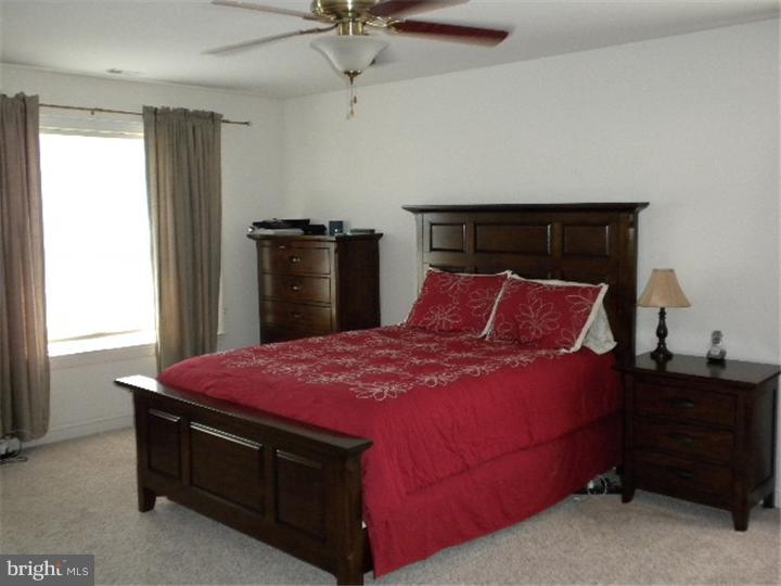 33 Banbury Road Lumberton, NJ 08048 - Photo 10 of 25 Gallery Image 10